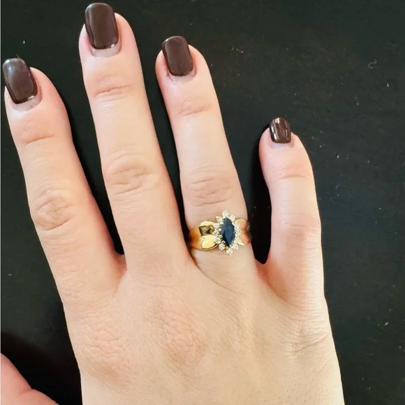 14K Yellow Gold Sapphire Solitaire Halo Ring Cocktail size 7 wide shank - Picture 7 of 7